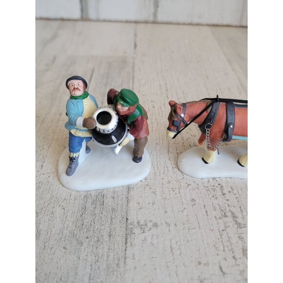 Dept 56 56593 A new potbellied stove for christmas heritage village accessory xm - Picture 2 of 8